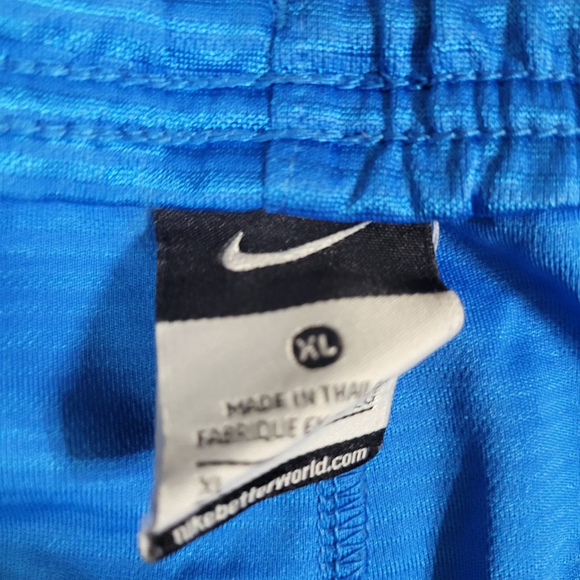 Nike Men's Basketball Shorts Embroidered Logo Size XL Waist 36" Inseam 10" - Picture 5 of 5